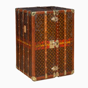 20th Century Low Wardrobe Trunk in Monogram Canvas from Louis Vuitton, France, 1920s