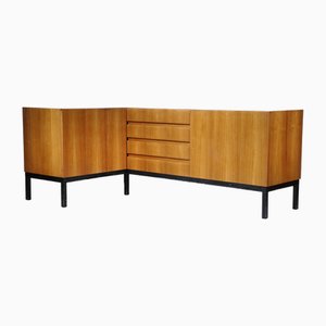 Mid-Century Eck-Sideboard aus Nussholz, 1960er