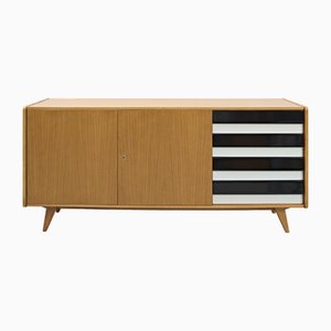 Modell U-460 Sideboard aus Eiche von Jiří Jiroutek für Interior Prague, 1965