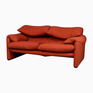 Italienisches Maralunga Sofa aus Rotem Stoff von Vico Magistretti für Cassina, 1970