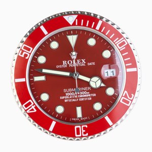 Orologio da parete rosso Perpetual Submariner di Rolex