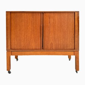 Mid-Century Teak Sideboard mit Schiebetüren, 1960er