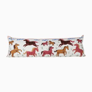 Housse de Coussin de Lit Longue Suzani ouzbek avec Motif Animal