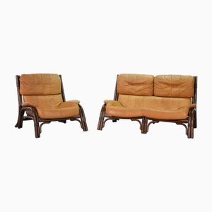 Divano brutalista e poltrona Love Seat in legno curvato e bambù con rivestimento in pelle caramello, anni '60, set di 2