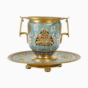 Copa Napoleón III de bronce dorado y esmaltado, siglo XIX