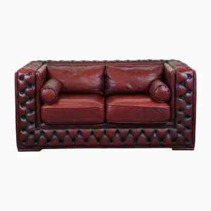 Rotes 2-Sitzer Chesterfield Sofa aus Rindsleder