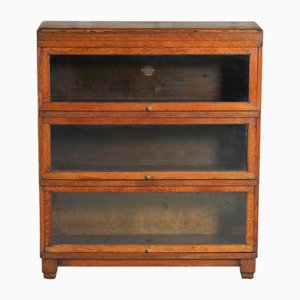 Vintage Sectional Bookcase by Globe Wernicke, 1930s