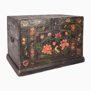 Chinese Opera Trunk with Illustrations of Flora and Fauna, 1900s