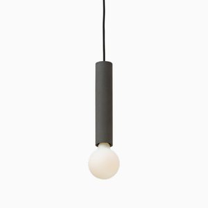 Lámpara colgante Ila Maxi en gris oscuro de Plato Design