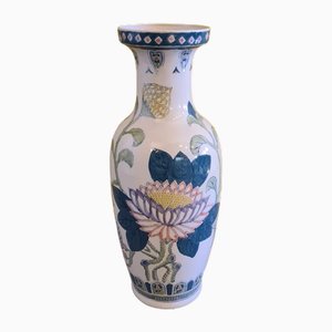 Jarrón chino grande de porcelana con motivos florales, de finales del siglo XX