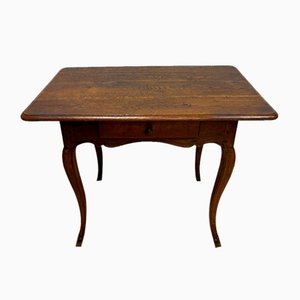 Antique Table in Oak, 1740