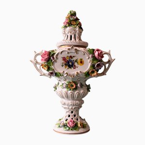 Petit Vase avec Ornements Floral