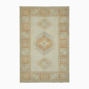 Anatolischer Vintage Teppich in Beige