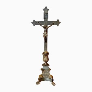 Crucifijo de altar de metal, década de 1890