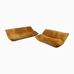 Vintage Papillon Sofas in Mustard Suede by Guido Rosati for Giovannetti, Italy, 1970s, Set of 2