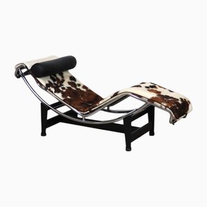 Chaise Longue LC4 en Peau de Poney par Le Corbusier & Charlotte Perriand pour Cassina, 1980s