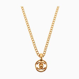Round Cutout Turn-Lock Necklace from Chanel, 1997