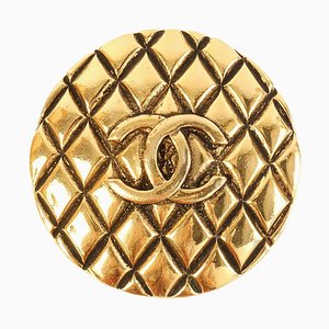 Round Matelasse Stitch CC Mark Brooch from Chanel, 1990s