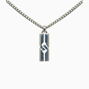 Knot Pendant Necklace from Gucci