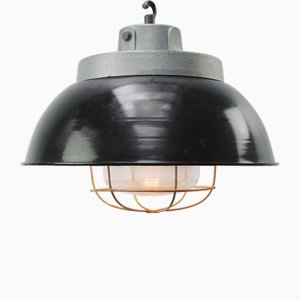 Lámpara colgante industrial francesa vintage de esmalte negro, hierro fundido y vidrio transparente