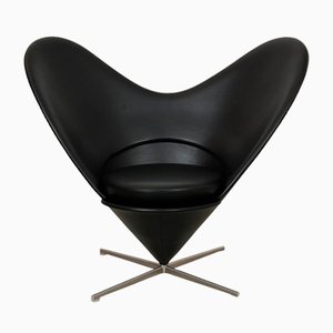 Chaise Heart Cone en Cuir Noir Classique par Verner Panton, 1990s