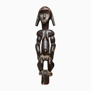 Estatua centroafricana de madera exótica tallada, década de 1900
