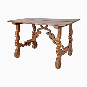 Italienischer Fratino Tisch aus Holz mit verzierten Beinen, 1700er