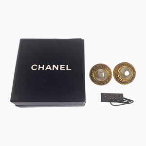 Boucles d'Oreilles en Fausse Perle GP Doré de Chanel, Set de 2
