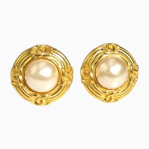Boucles d'Oreilles Coco Mark en Métal/Fake Pearl Gold/Off White, femmes de Chanel, Set de 2