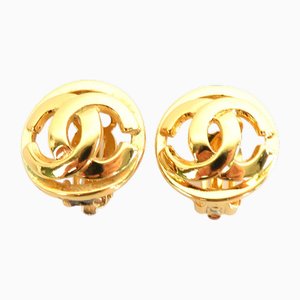 Boucles d'Oreilles Here Mark Metal Gold Ladies de Chanel, Set de 2