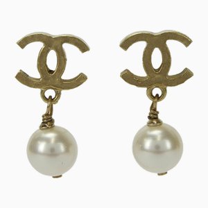 Boucles d'Oreilles Dorées avec Fausses Perles de Chanel, Set de 2