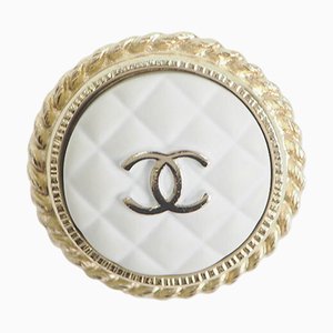 Broche Chaina Matelasse Coco de Chanel, 2019