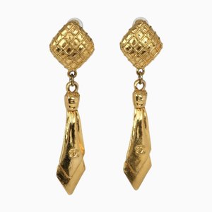 Chanel Tie Motif Earrings Here Mark Vintage Gold Plated Ladies, Set of 2