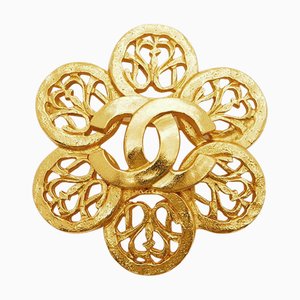 Vintage Flower Coco Brooch in Gold from Chanel