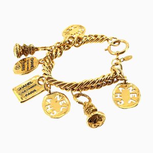 Bracciale con ciondoli a catena in oro di Chanel