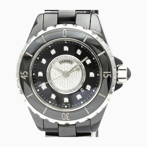 Reloj J12 de cerámica con diamantes de Chanel