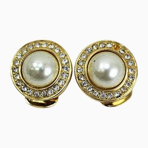 Pendientes para mujer de perlas falsas blancas y doradas de Christian Dior. Juego de 2