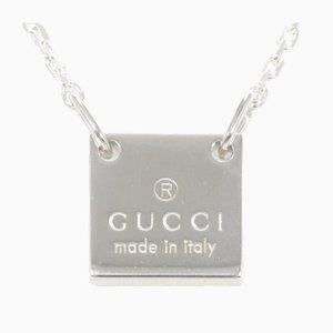 Collana in argento con placca con logo quadrato di Gucci