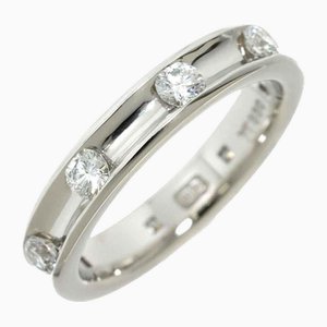 Voala Diamond Ring from Harry Winston