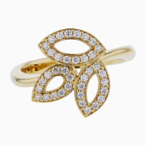 Lily Cluster Mini Ring in Yellow Gold from Harry Winston