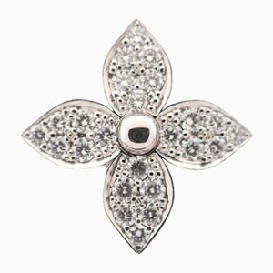 Anillo con flor en forma de estrella con pavé de diamantes de Louis Vuitton