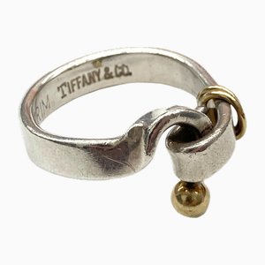Anillo con forma de ojo de gancho de plata de Tiffany & Co.