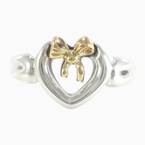 Anillo de plata con lazo de corazón abierto de Tiffany & Co.
