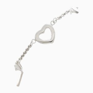 Brazalete de plata con eslabones de corazón de Tiffany & Co.