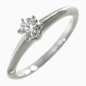 Anello solitario con diamanti in platino di Tiffany & Co.