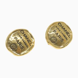 Boucles d'Oreilles Cambon en Métal Doré de Chanel, Set de 2