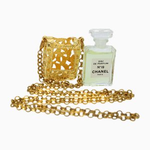 Collar de metal dorado de Chanel