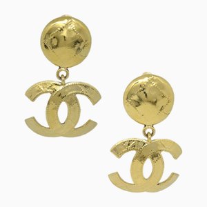 Orecchini pendenti CC trapuntati in oro di Chanel, set di 2
