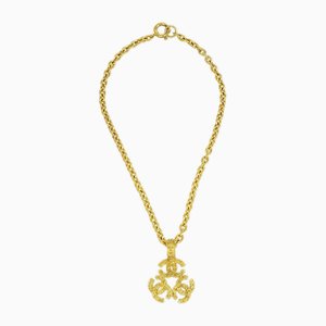 Dreifache CC Halskette mit goldenem Kettenanhänger von Chanel
