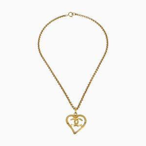 CHANEL 1995 Collier pendentif en forme de coeur CC doré 130755